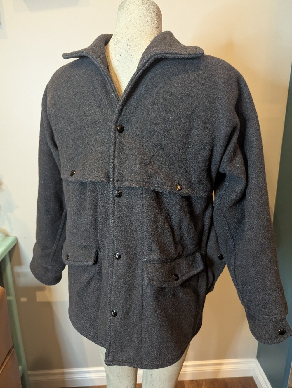 Vintage 1950s Pioneer Brand Wool Mackinaw Hunting Jacket gray Size S/M
